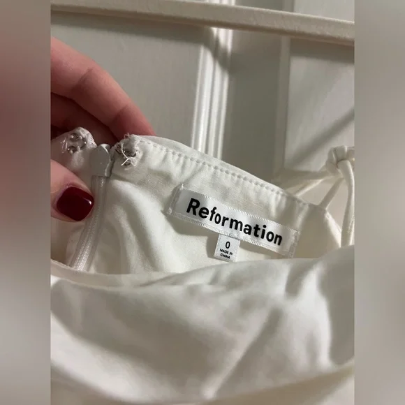 Reformation Catarina Dress - Picture 4 of 7